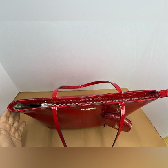 KARL LAGERFELD Red Paris Signature Shoulder Tote Bag Charm Purse Bag. - Picture 3 of 15